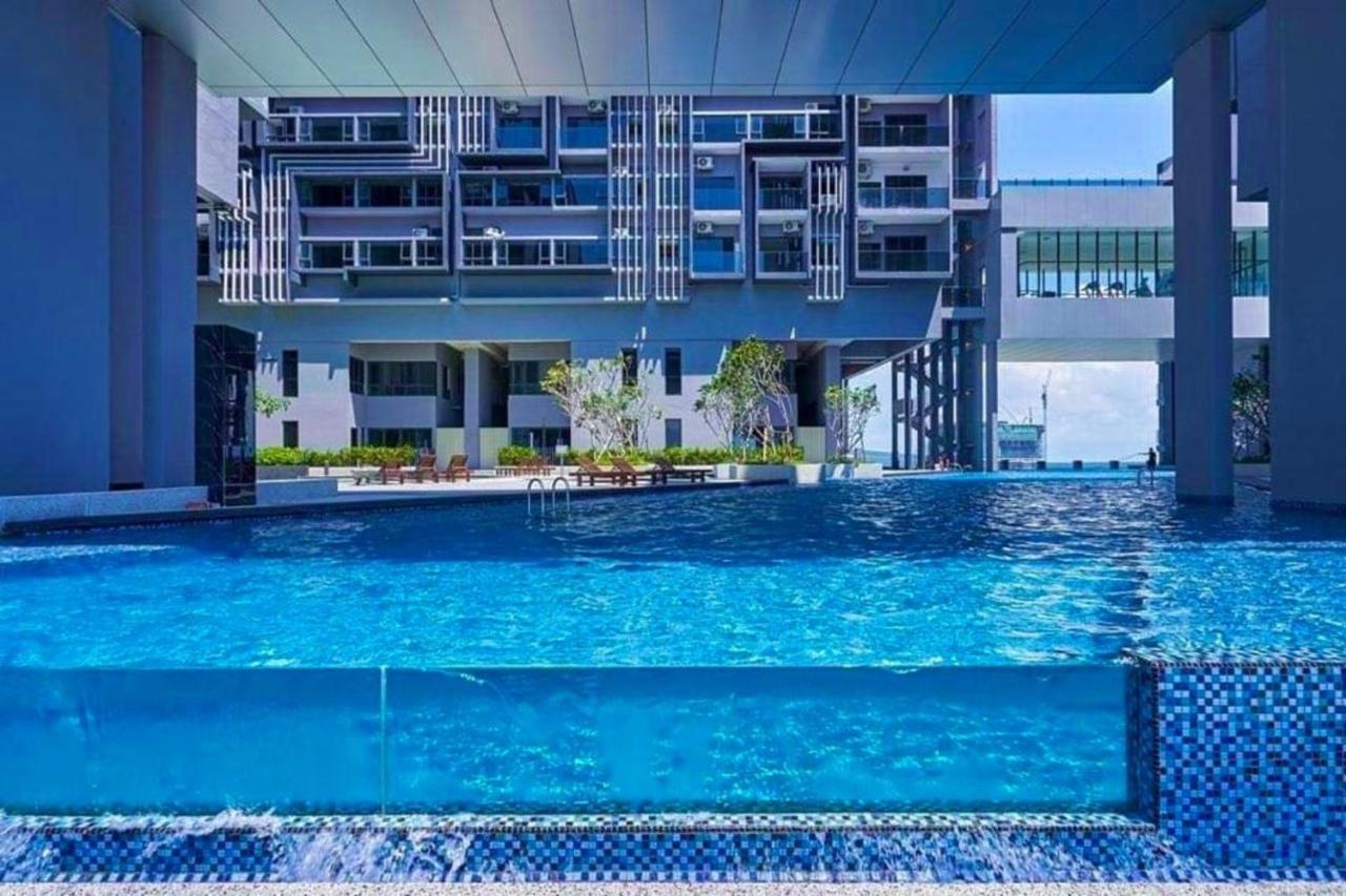 Imperio,Res - Modern -- Luxury -- Seaview Lejlighed Malacca Eksteriør billede